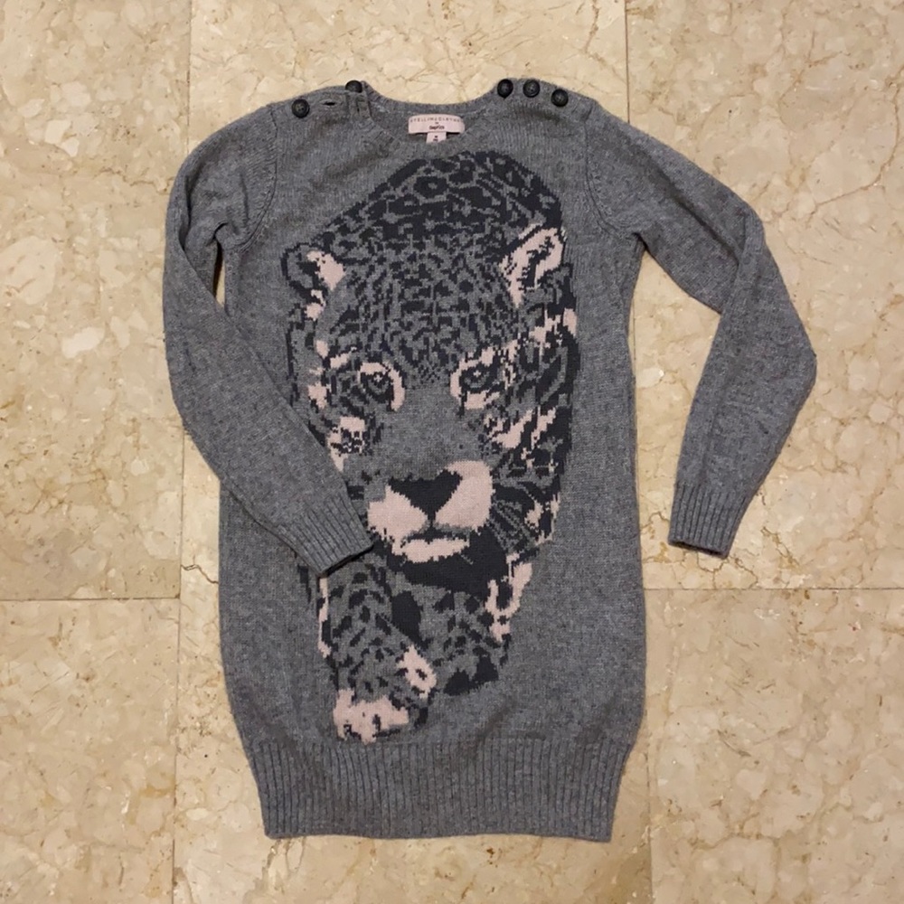 Grey knitted sweater for girls